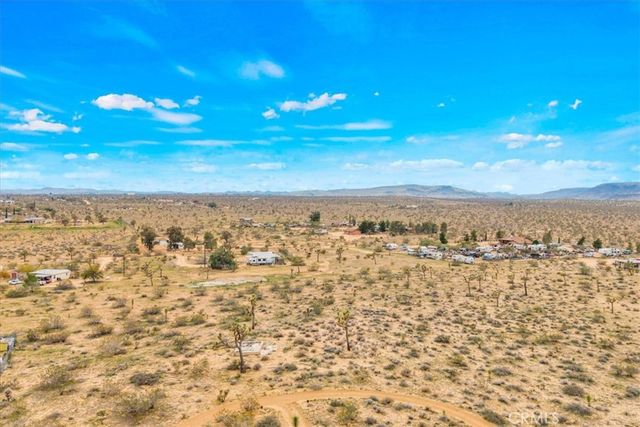 57726 Starlight Mesa Road, Yucca Valley, CA 92284