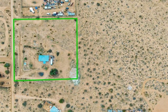 57726 Starlight Mesa Road, Yucca Valley, CA 92284