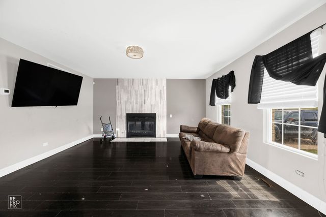 740 Mission Street, University Park, IL 60484
