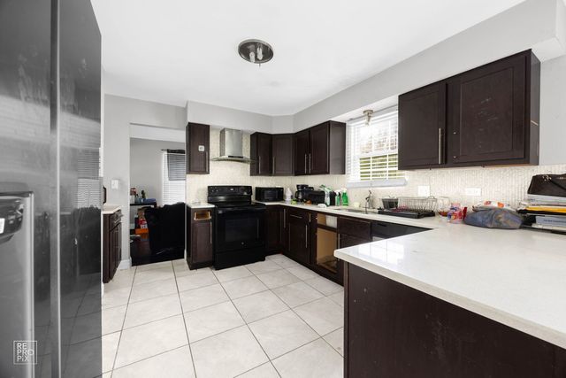 740 Mission Street, University Park, IL 60484