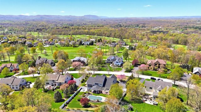 86 Sandy Pines Boulevard, Hopewell Junction, NY 12533