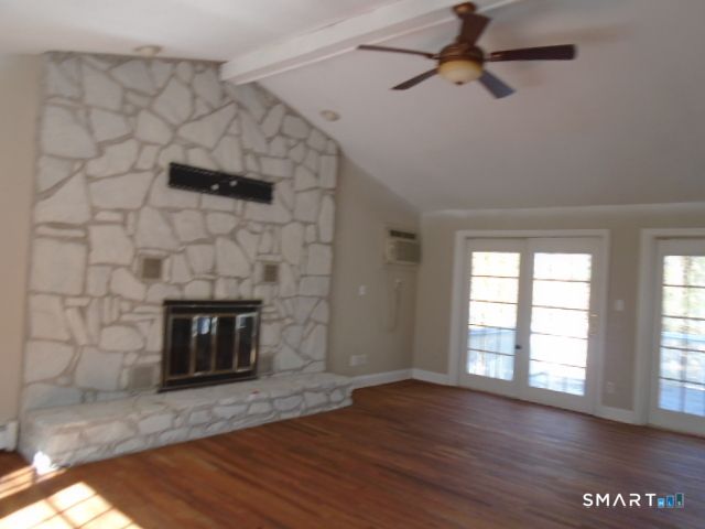 2 Fairfield Lane, Simsbury, CT 06070
