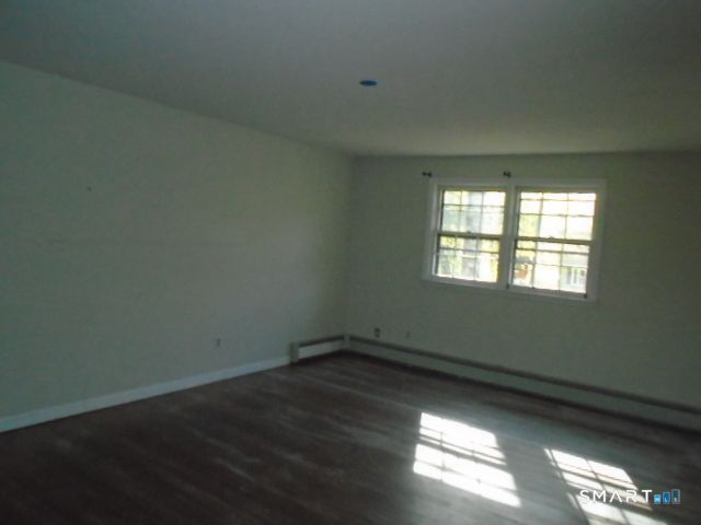 2 Fairfield Lane, Simsbury, CT 06070