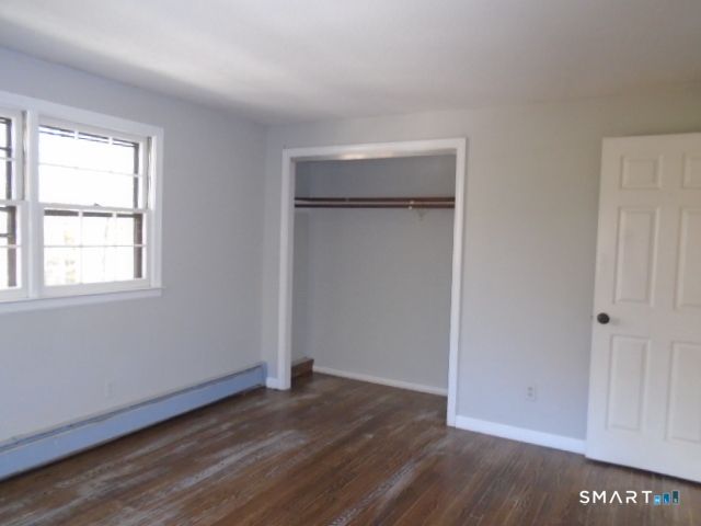 2 Fairfield Lane, Simsbury, CT 06070