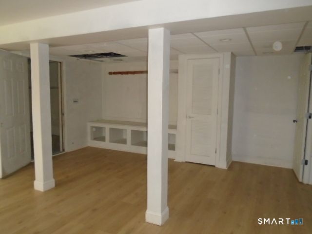 2 Fairfield Lane, Simsbury, CT 06070