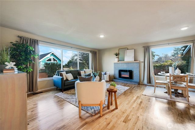 334 Sheridan Street, Port Townsend, WA 98368