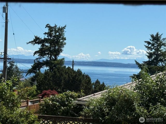334 Sheridan Street, Port Townsend, WA 98368