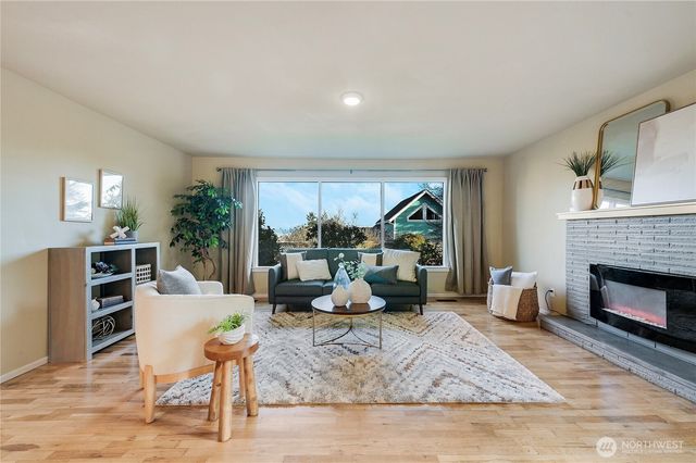 334 Sheridan Street, Port Townsend, WA 98368