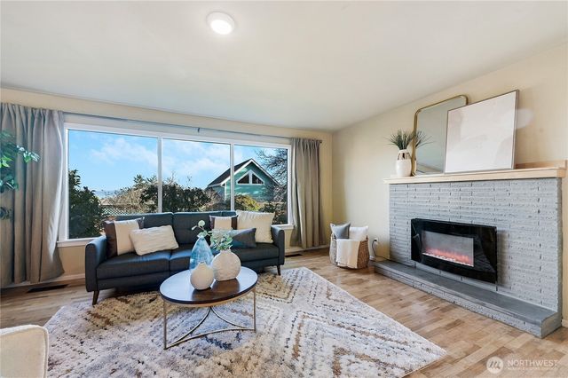 334 Sheridan Street, Port Townsend, WA 98368