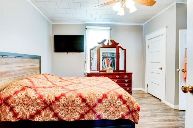 1409 Main Street, Vincennes, IN 47591