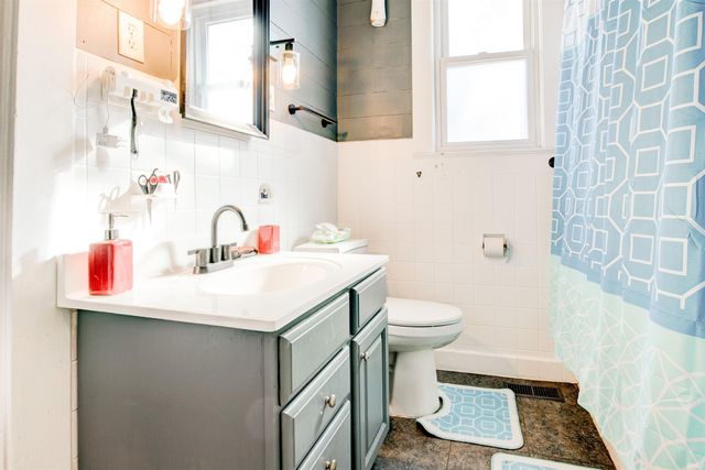 1409 Main Street, Vincennes, IN 47591