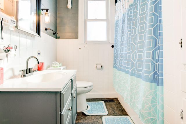 1409 Main Street, Vincennes, IN 47591