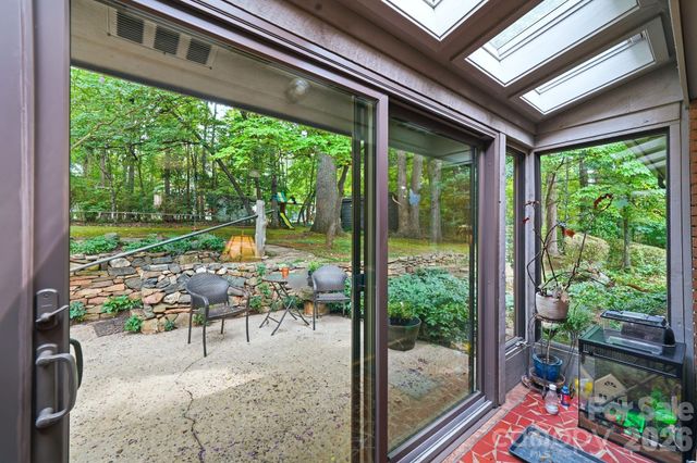 515 Dogwood Lane, Belmont, NC 28012