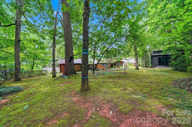 515 Dogwood Lane, Belmont, NC 28012