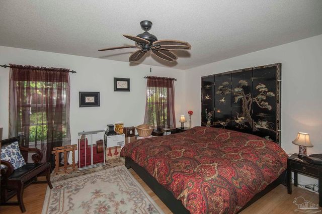 2143 Antillies Dr, Pensacola, FL 32506