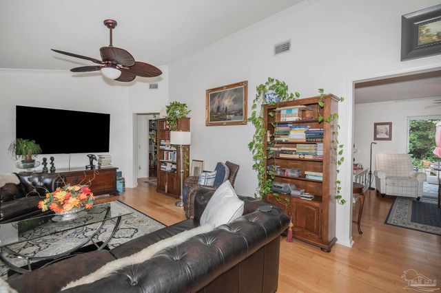 2143 Antillies Dr, Pensacola, FL 32506