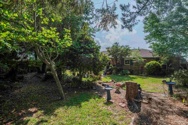 2143 Antillies Dr, Pensacola, FL 32506
