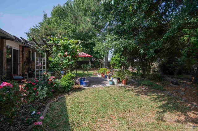 2143 Antillies Dr, Pensacola, FL 32506