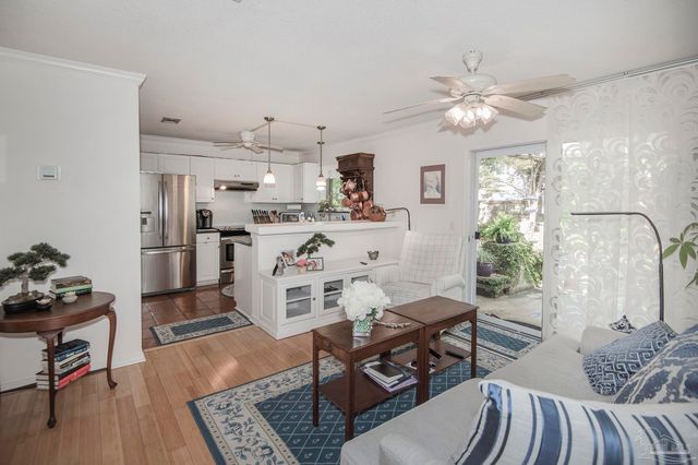 2143 Antillies Dr, Pensacola, FL 32506