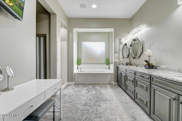 6221 E CALLE ESCUDA --, Cave Creek, AZ 85331