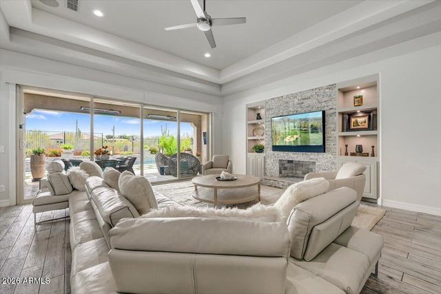 6221 E CALLE ESCUDA --, Cave Creek, AZ 85331