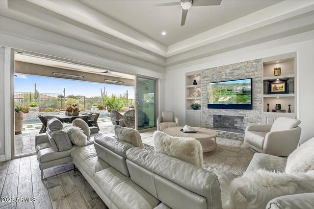 6221 E CALLE ESCUDA --, Cave Creek, AZ 85331