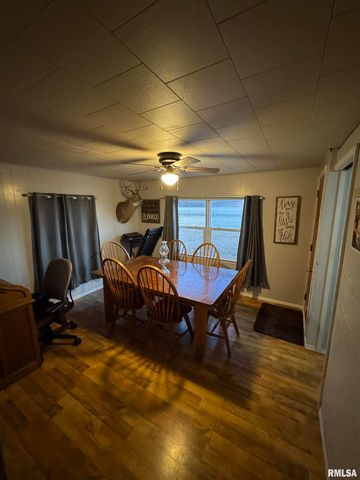 17250 E IL HWY 9, Canton, IL 61520