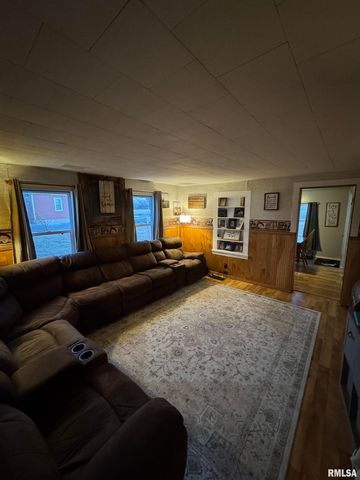 17250 E IL HWY 9, Canton, IL 61520