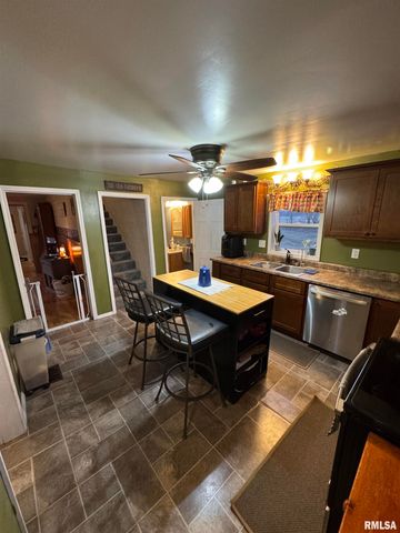 17250 E IL HWY 9, Canton, IL 61520