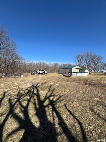 17250 E IL HWY 9, Canton, IL 61520