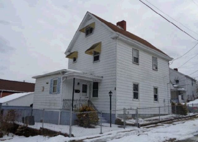 100 Lookout Ave, Charleroi Boro, PA 15022
