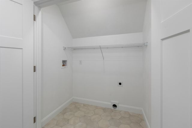 1152 Bridge Street, Pelham, NH 03076