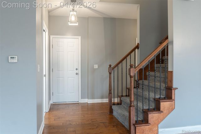 30529 Bradbury Drive, Flat Rock, MI 48134