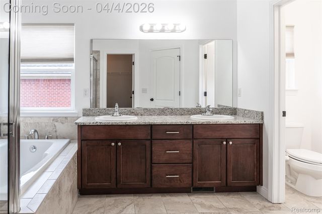 30529 Bradbury Drive, Flat Rock, MI 48134