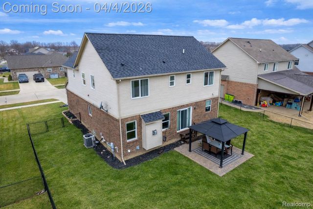 30529 Bradbury Drive, Flat Rock, MI 48134