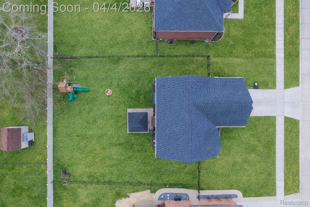 30529 Bradbury Drive, Flat Rock, MI 48134