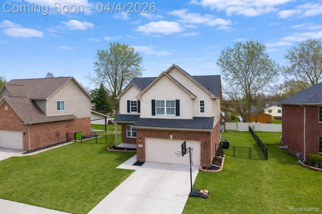 30529 Bradbury Drive, Flat Rock, MI 48134