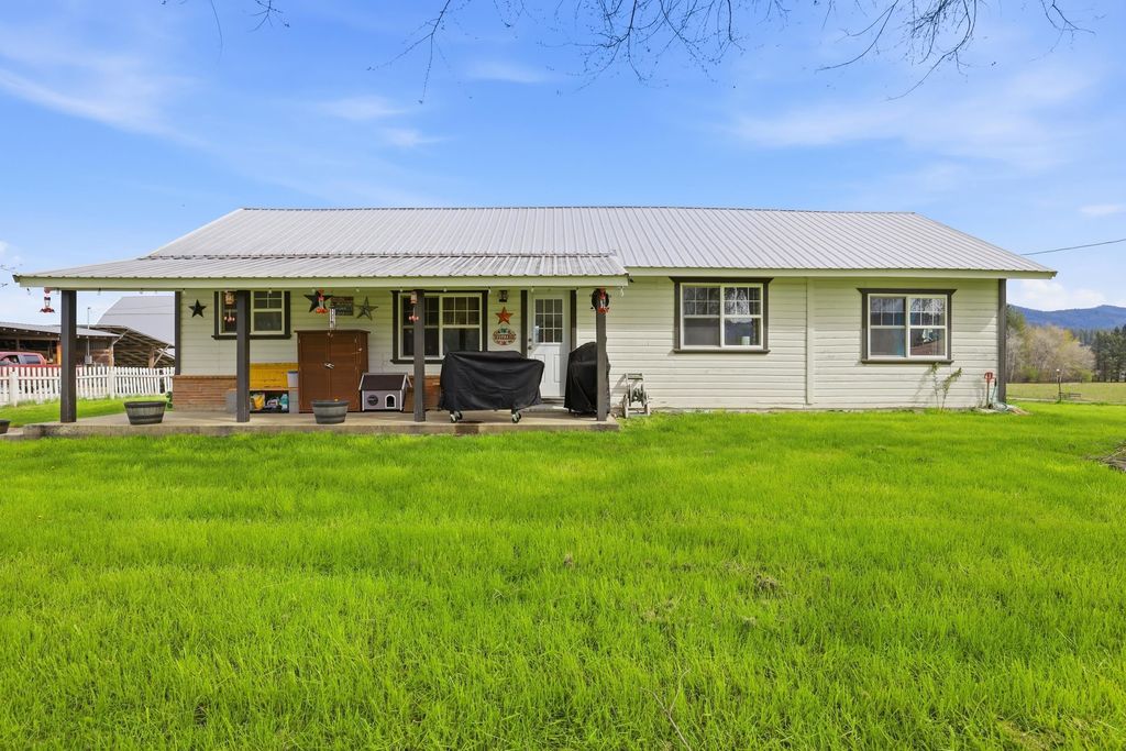 291 Yergens Rd, Newport, WA 99156 photo 33