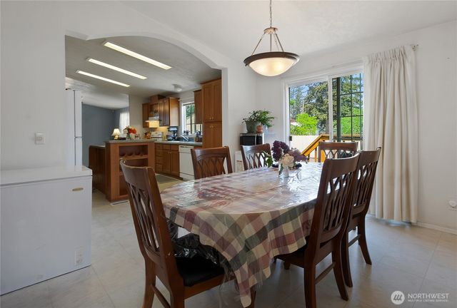 25217 51st Avenue E, Graham, WA 98338