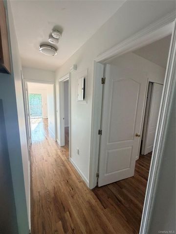 8418 129th Street, Kew Gardens, NY 11415