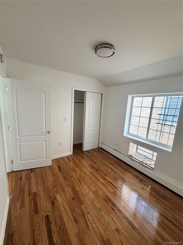 8418 129th Street, Kew Gardens, NY 11415