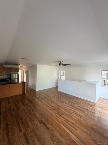 8418 129th Street, Kew Gardens, NY 11415