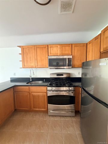 8418 129th Street, Kew Gardens, NY 11415