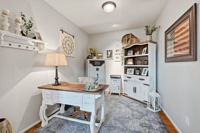 377 Kirby Drive, Lantana, TX 76226