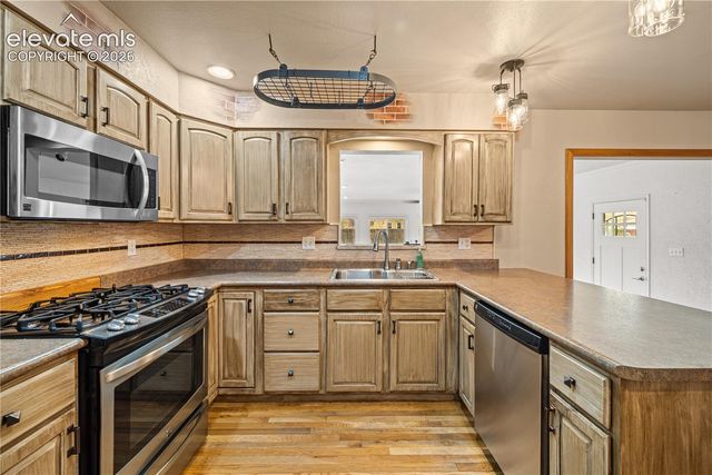 25 Fordham Circle, Pueblo, CO 81005