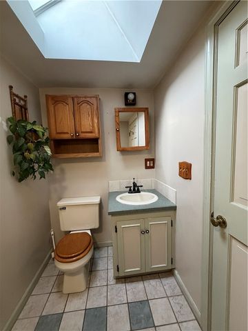 67 Mountaindale Road, Smithfield, RI 02917