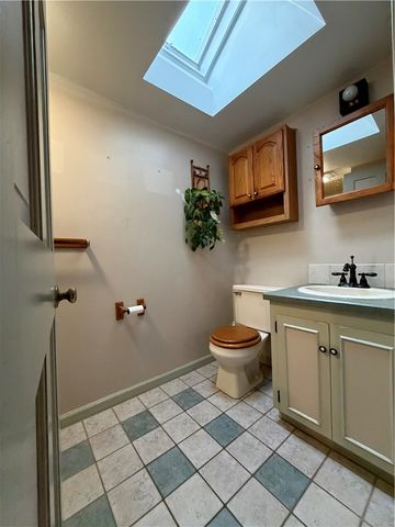 67 Mountaindale Road, Smithfield, RI 02917