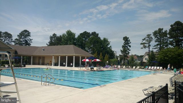 120 ESSEX DR, Sicklerville, NJ 08081