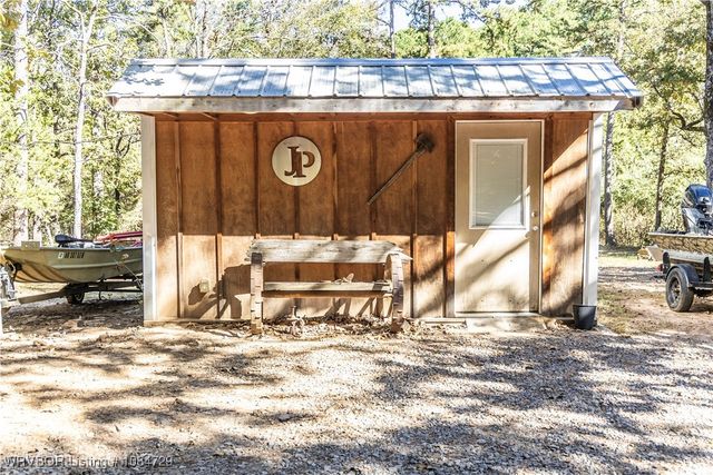 8906 Horseshoe Loop, Hackett, AR 72937