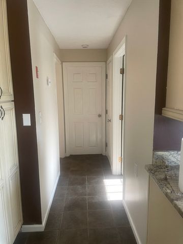 65 Old Spencer Rd, Charlton, MA 01507